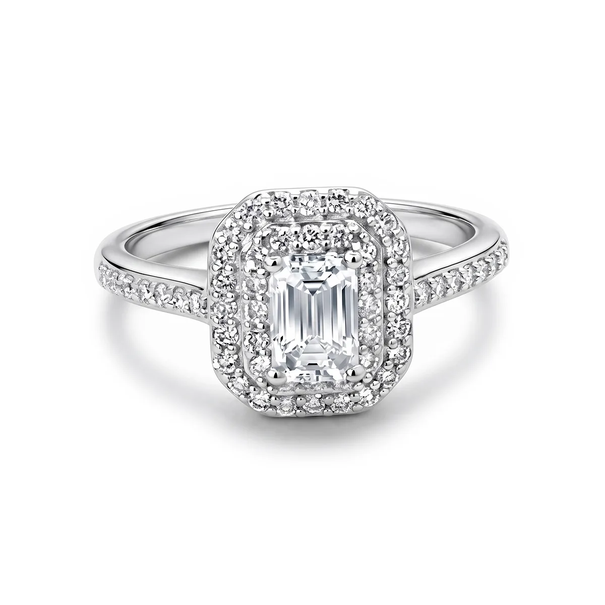 Anillo de compromiso halo doble, con diamante de laboratorio central corte esmeralda de 0.65Ct y decoración en diamantes de laboratorio, en plata ley 925, rodinado - Colección Sueños