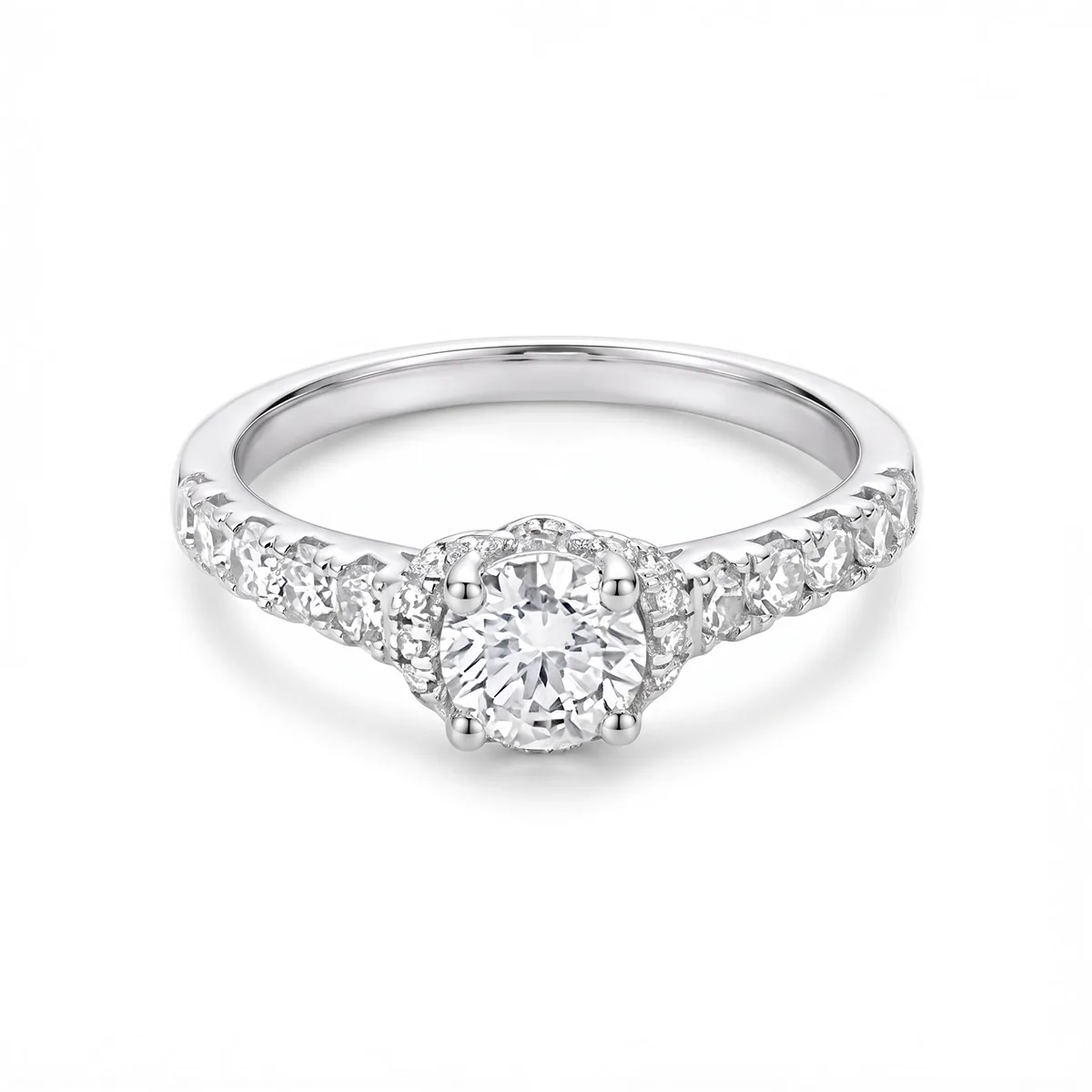 Anillo de compromiso con diamante de laboratorio con un peso total de 0.50Ct, en plata ley 925, rodinado - Colección Sueños