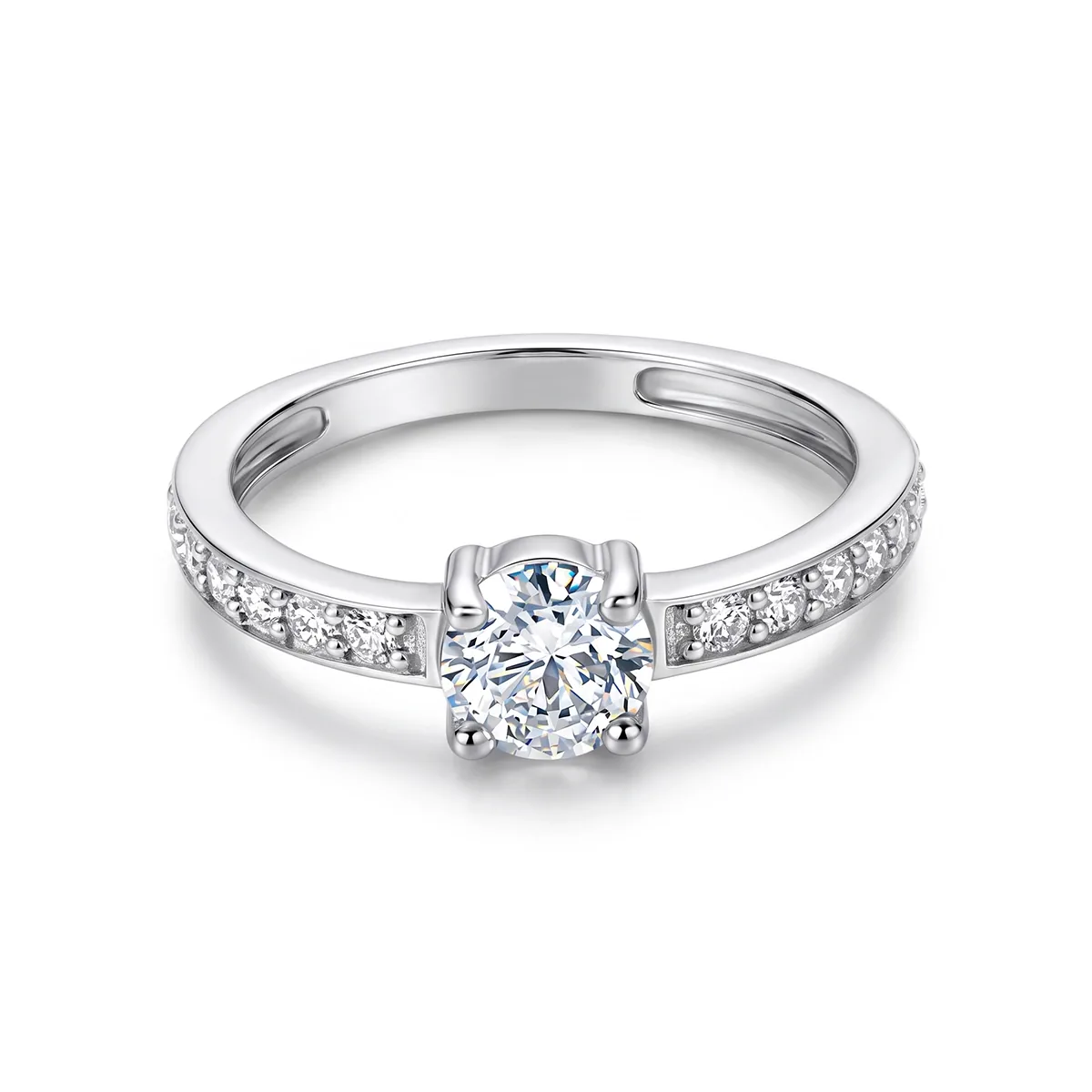 Anillo de compromiso con diamante de laboratorio central redondo y decoración en diamantes de laboratorio, en plata ley 925, rodinado - Colección Sueños