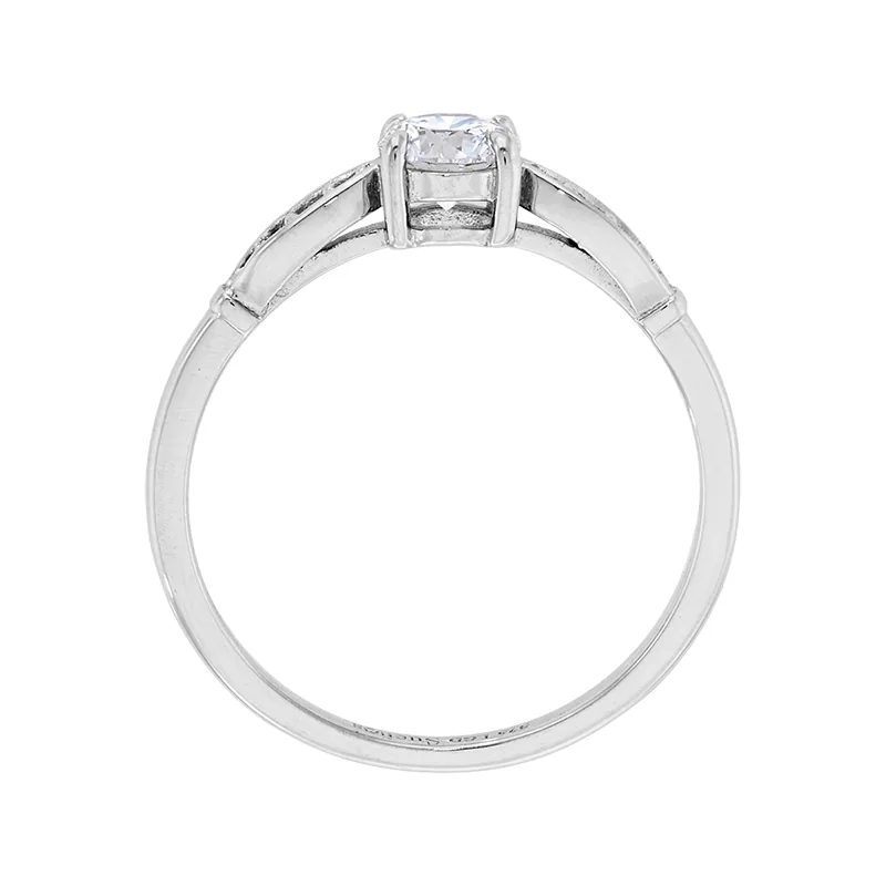 Anillo de compromiso con diamante de laboratorio central redondo de 0.50Ct y decoración en diamantes de laboratorio, en plata ley 925, rodinado - Colección Sueños