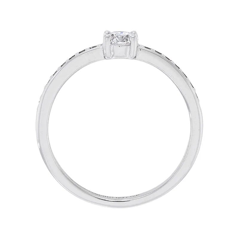 Anillo de compromiso con diamante de laboratorio central redondo de 0.30Ct y decoración en diamantes de laboratorio, en plata ley 925, rodinado - Colección Sueños