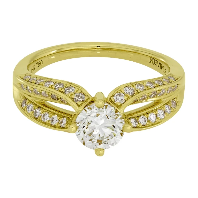 Anillo de compromiso con diamante central redondo GIA de 0.80ct y decoración en diamantes, oro tono amarillo 18k