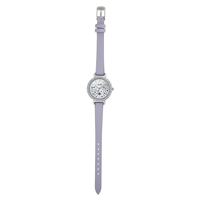Reloj Jeans analogo, para Dama, tablero redondo color plateado, estilo index, pulso cuero sintetico color morado