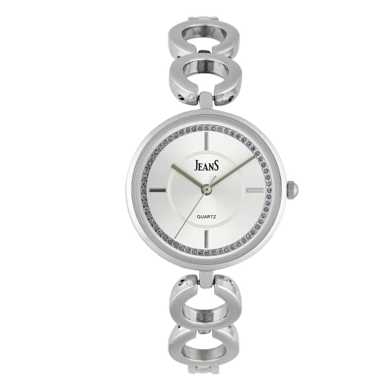 Reloj Jeans analogo, para Dama, tablero redondo color plateado, estilo index, pulso metalico color plateado