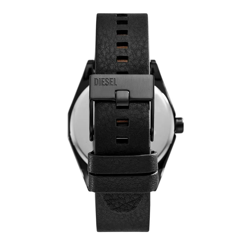 Reloj Diesel análogo, para Hombre, tablero redondo colores negro y dorado, estilo index + arábigo, pulso cuero color negro