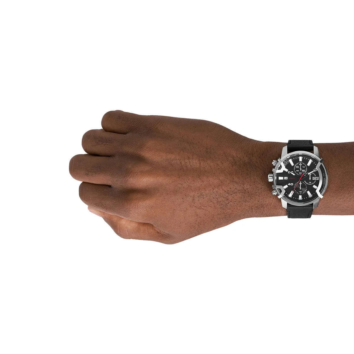 Reloj Diesel analogo, para Hombre, tablero redondo color negro, estilo index, pulso cuero color negro, calendario, cronografo