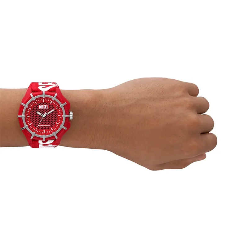 Reloj Diesel analogo, para Hombre, tablero redondo color rojo, estilo index + arabigo, pulso lona color rojo