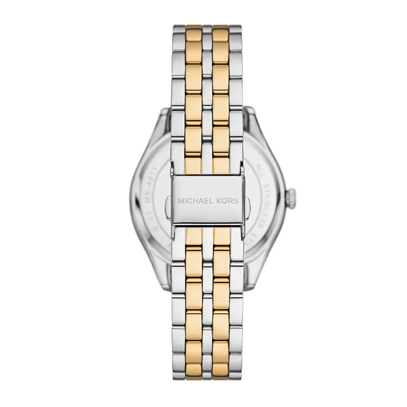 Reloj Mkors analogo, para Dama, tablero redondo color blanco, estilo index + romano, pulso acero colores plateado y dorado
