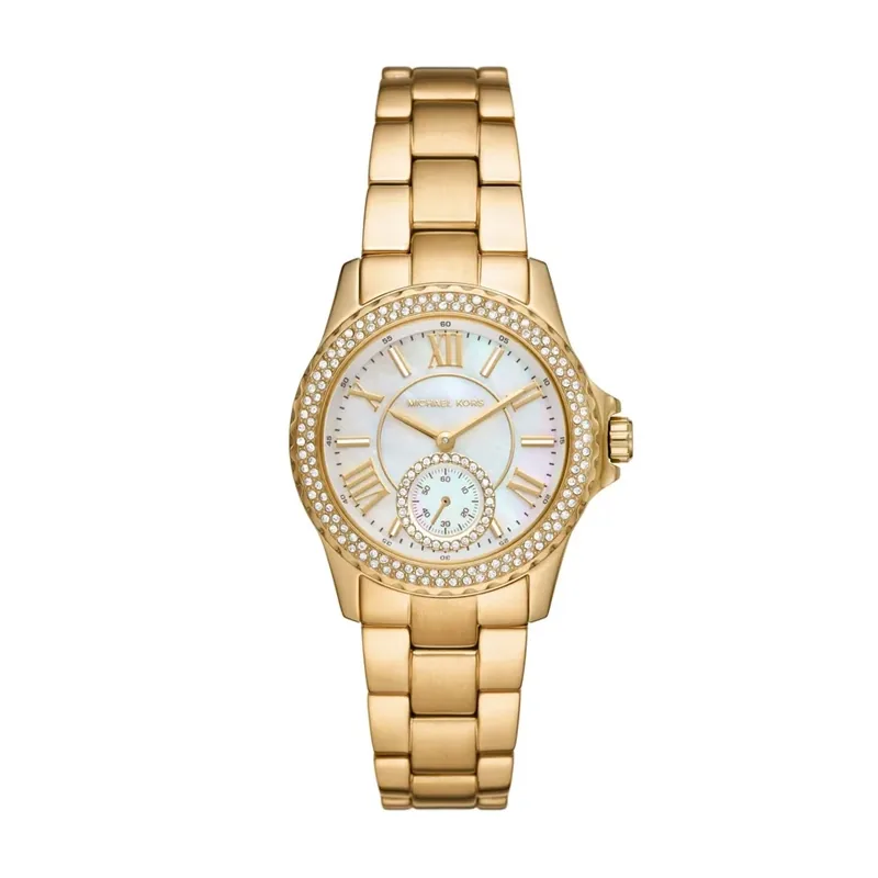 Reloj Mkors analogo, para Dama, tablero redondo color blanco, estilo index + romano, pulso acero color dorado