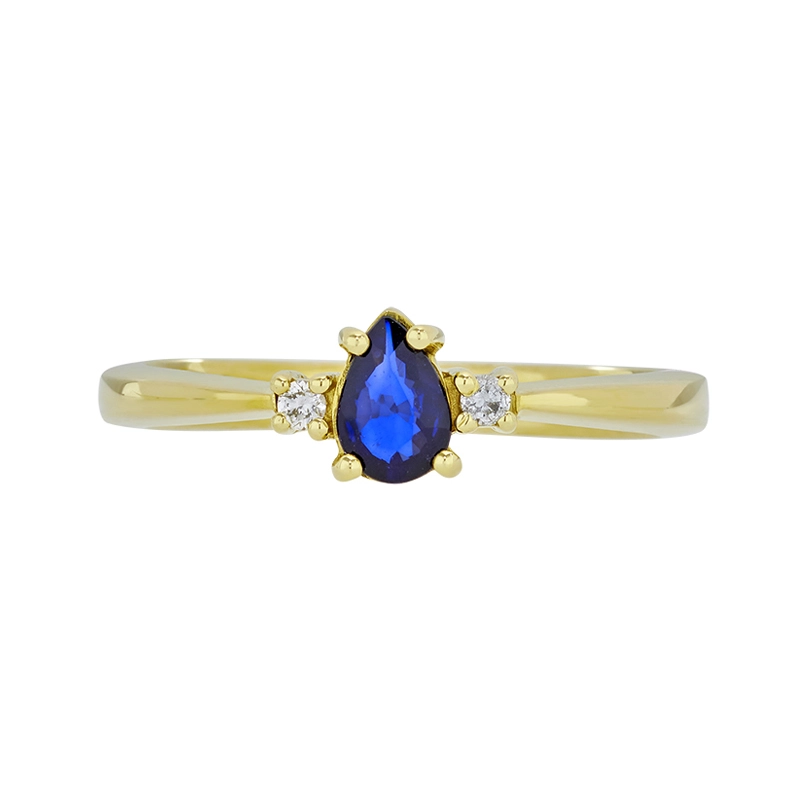 Anillo en oro amarillo de 18 Kilates, con zafiro central de 0.50 Ct y decoración en diamantes de 0.04 Ct