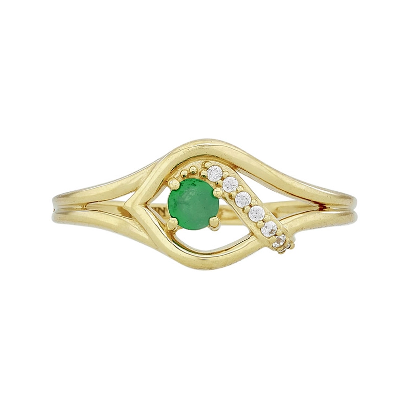 Anillo en oro amarillo de 18 Kilates, con esmeralda central y decoración en zircones
