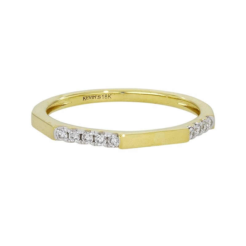 Anillo en oro amarillo de 18 Kilates, con diamantes de 0.13 Ct
