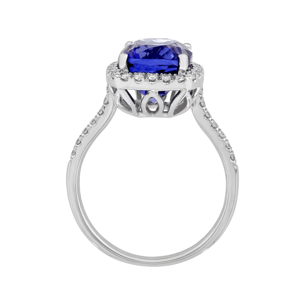 Anillo en oro blanco de 18 Kilates, con tanzanita central de 5.35 Ct y decoración en diamantes de 0.32 Ct
