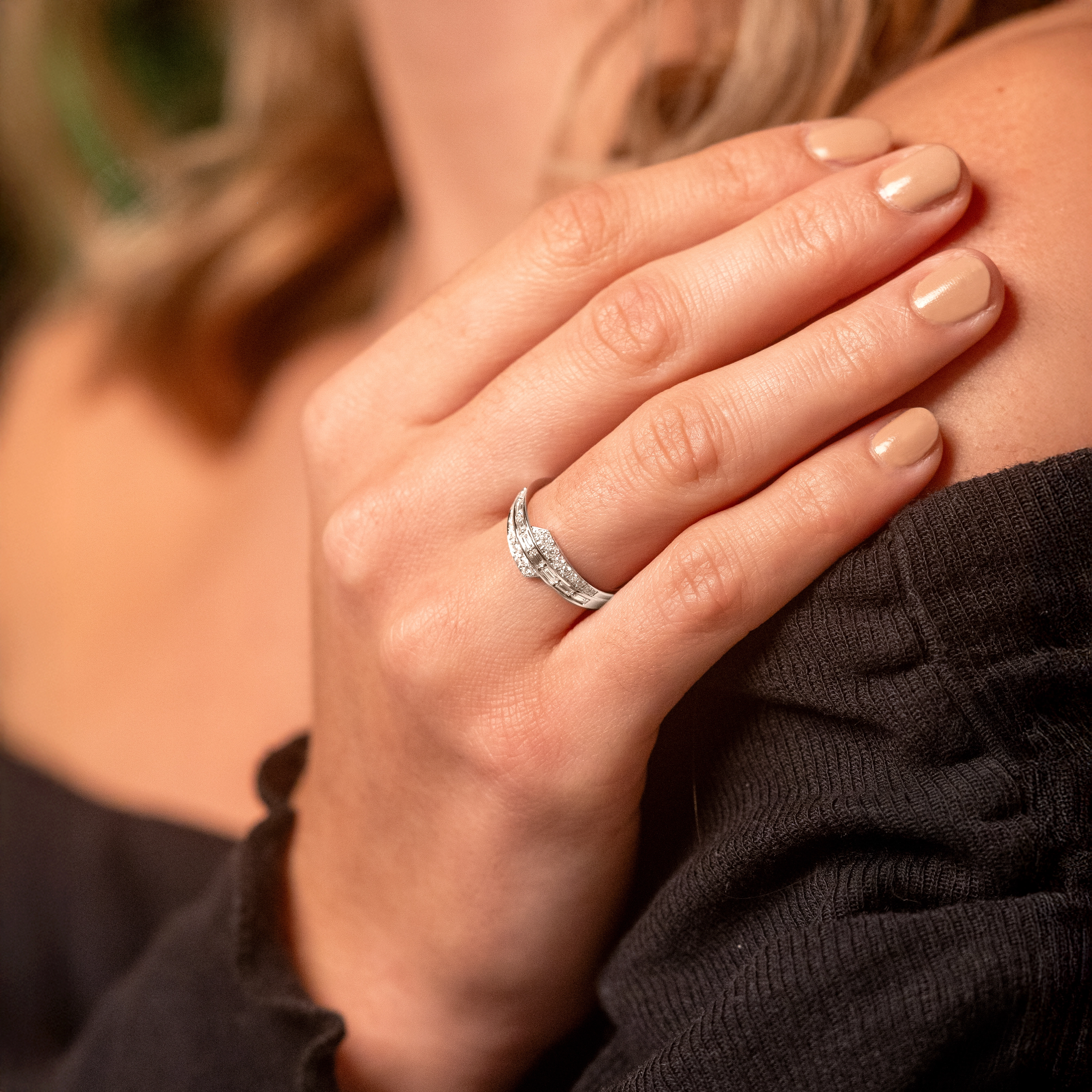 Anillo en oro blanco de 18 Kilates, con diamantes de 0.50 Ct