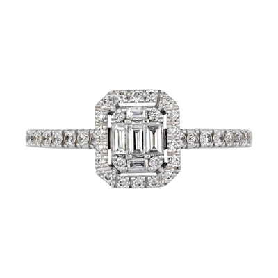Anillo de compromiso halo rectangular, con diamantes con un peso total de 0.34ct, oro tono blanco 18k, rodinado
