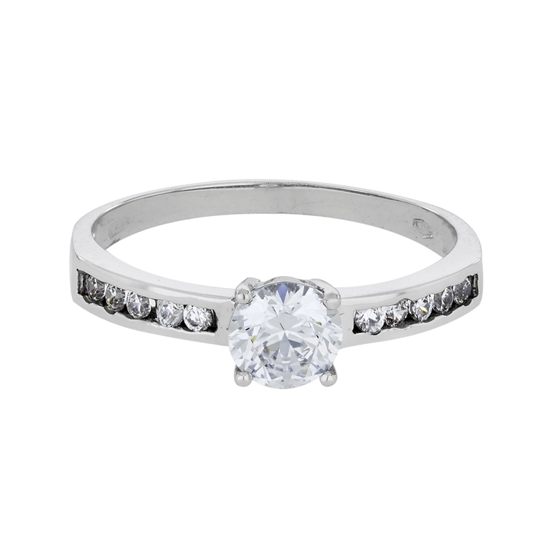 Anillo en oro blanco de 18 Kilates, con zircones centrales