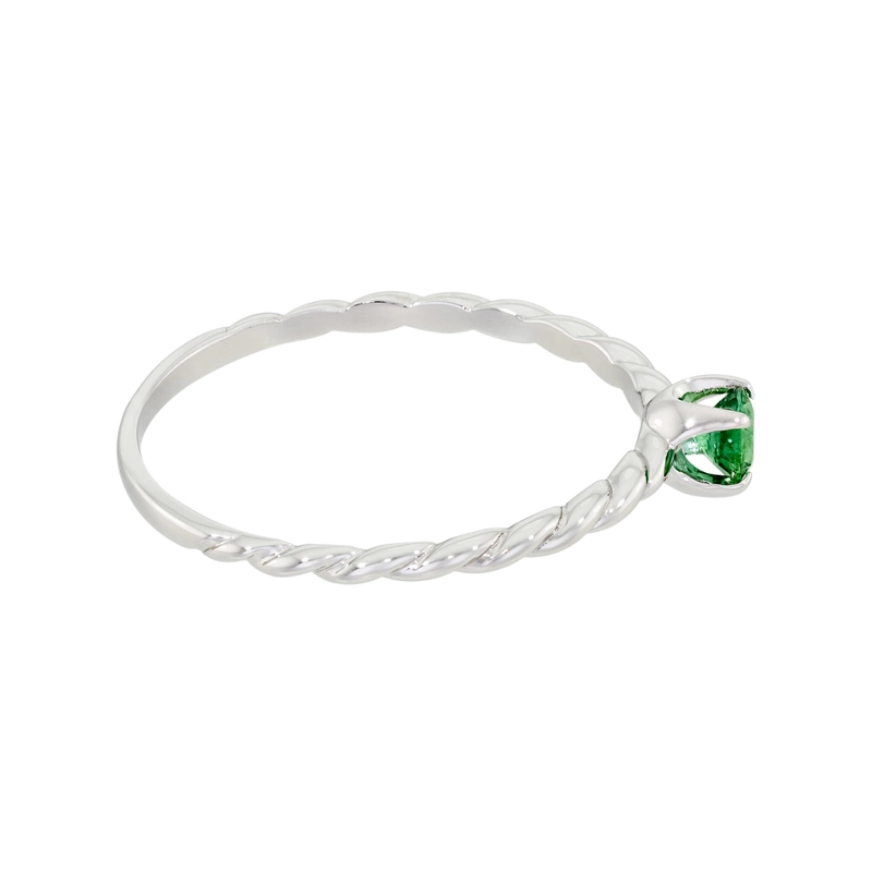 Anillo en oro blanco de 18 Kilates, con esmeralda central de 0.15 Ct
