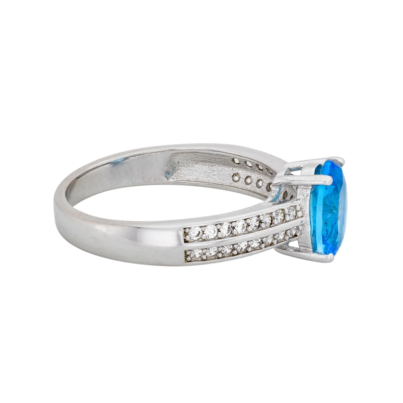 Anillo en plata Ley 925, con cristal central y decoración en cristales, de la coleccion Sueños