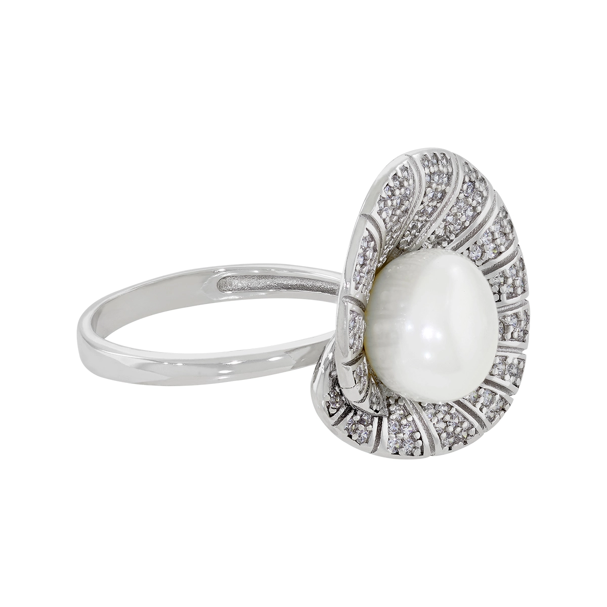 Anillo en plata Ley 925, con perla central de 9 mm de ancho aprox y decoración en zircones, de la coleccion Sueños