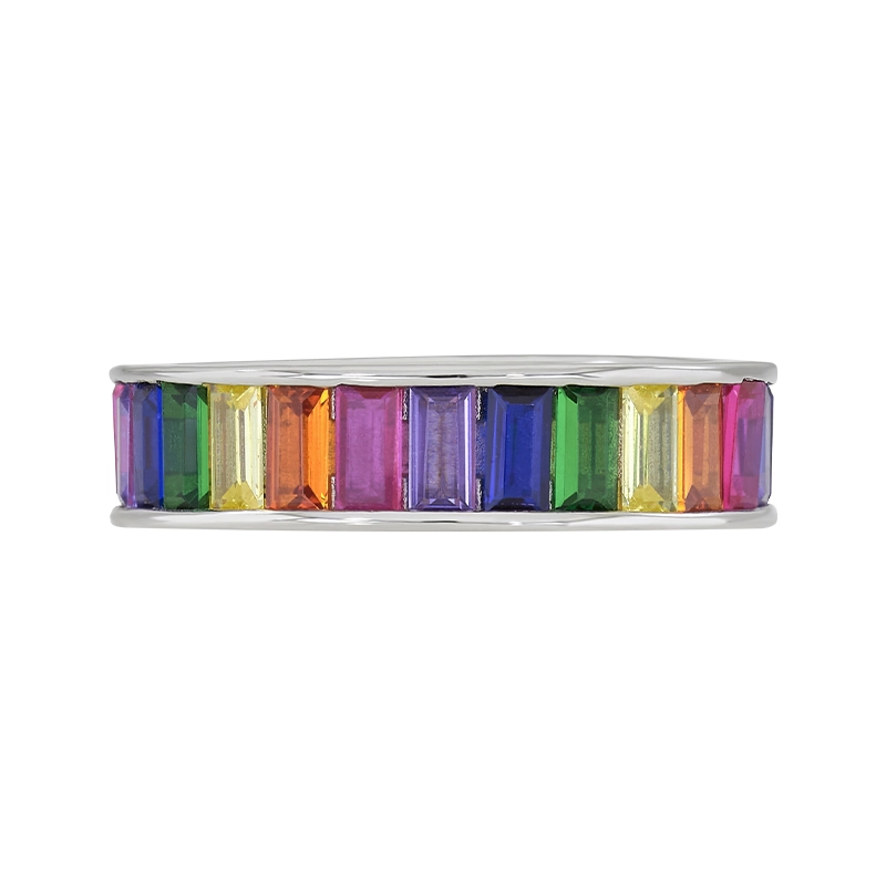 Anillo en plata Ley 925, con cristales, 5 mm. de ancho