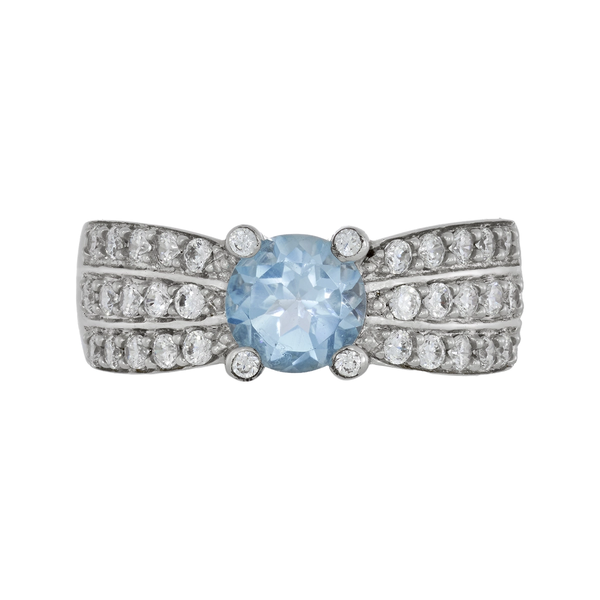 Anillo en plata Ley 925, con zircón col central y decoración en zircones, de la coleccion Sueños