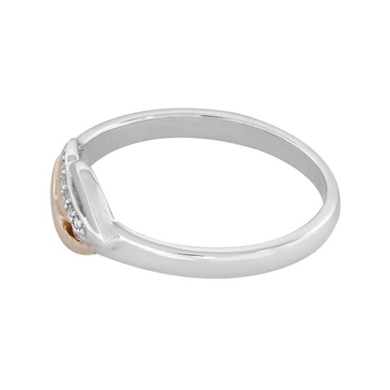 Anillo en plata Ley 925, con cristales, de la coleccion Sueños