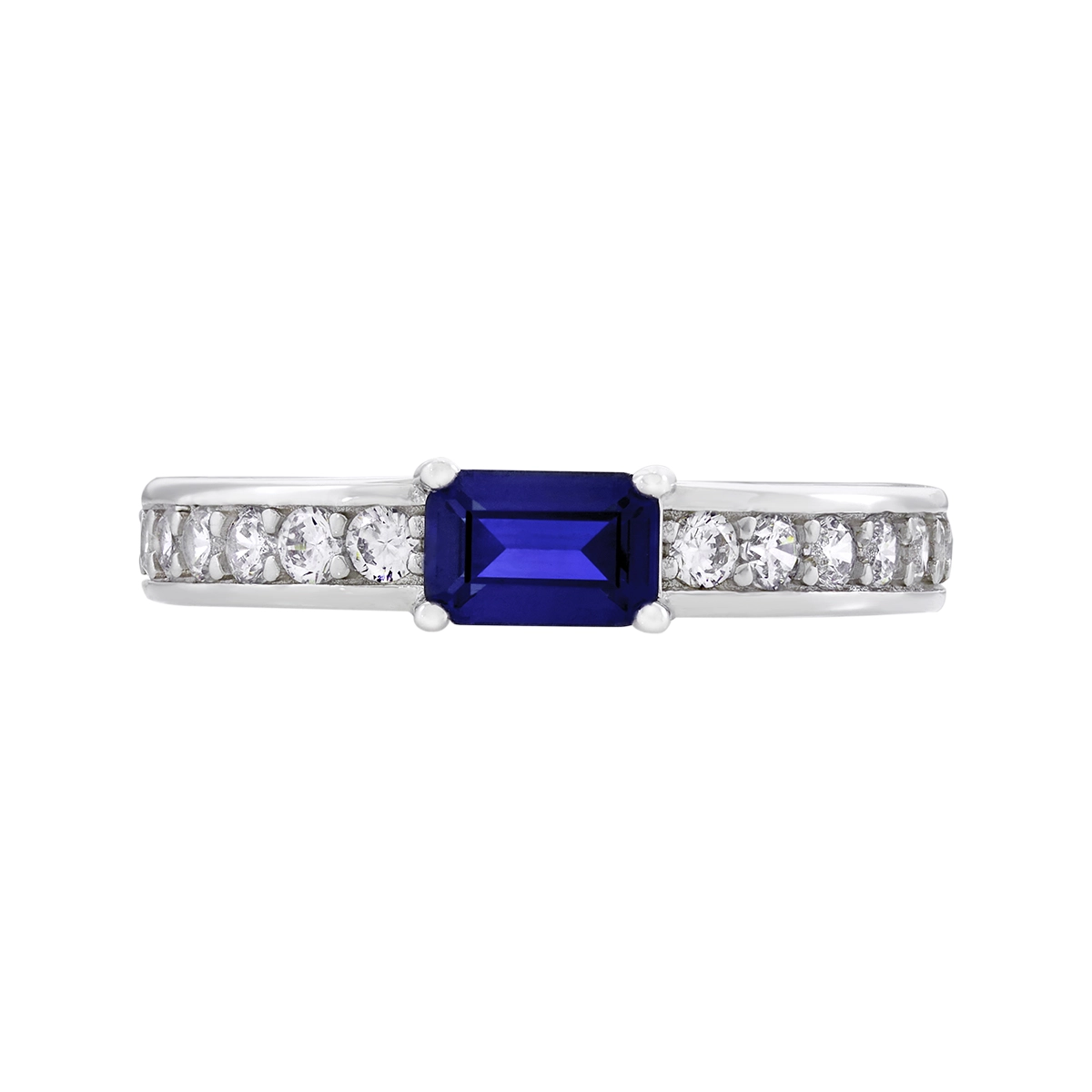 Anillo en plata Ley 925, con cristal central y decoración en cristales, de la coleccion Sueños