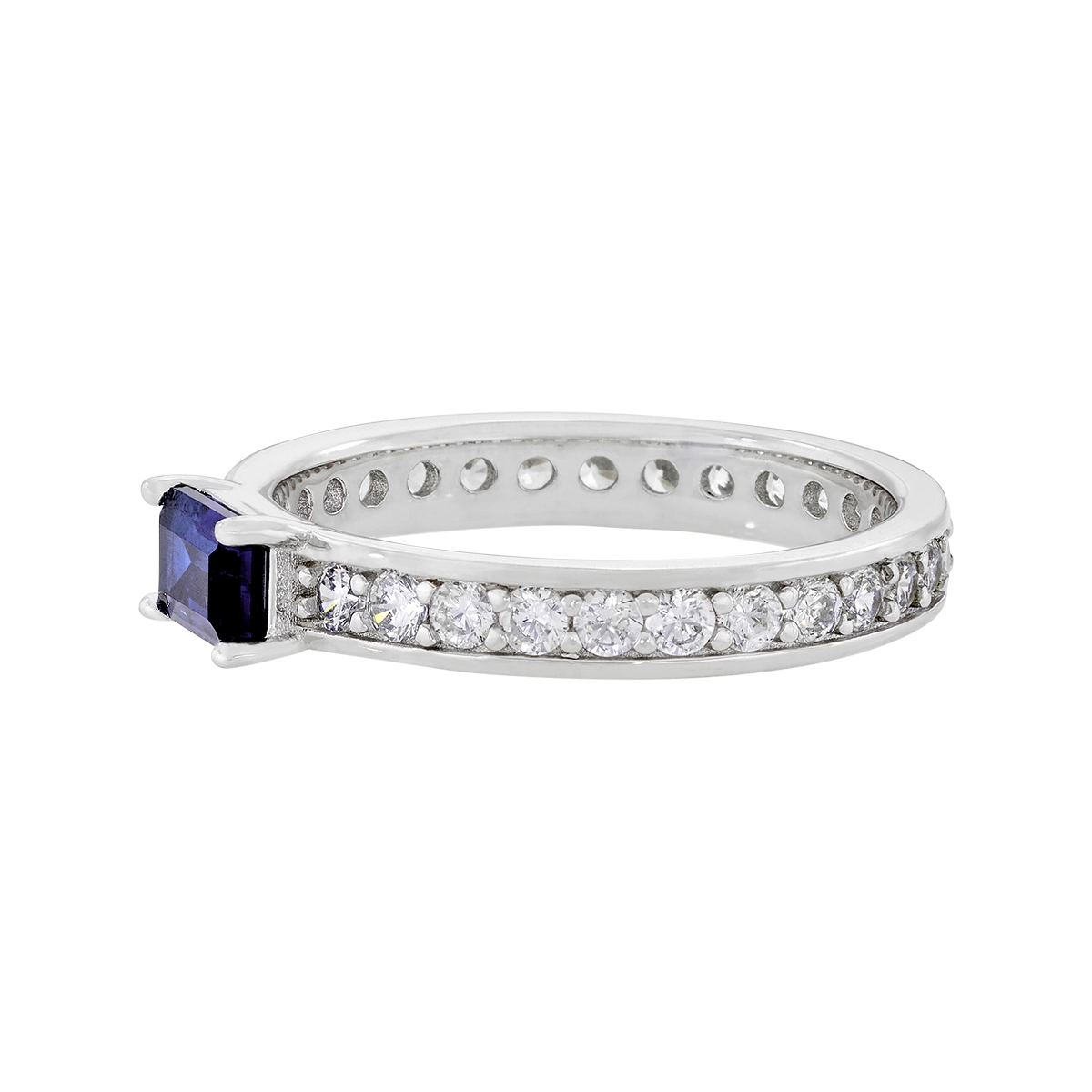Anillo en plata Ley 925, con cristal central y decoración en cristales, de la coleccion Sueños