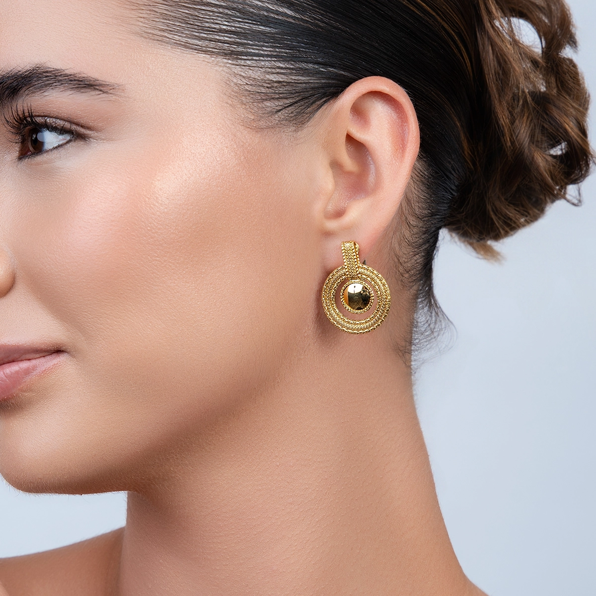 Aretes en oro amarillo de 18 Kilates con visos, Figuras geométricas
