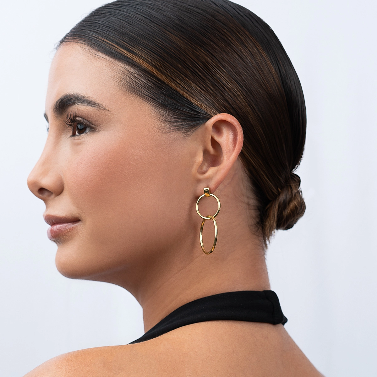 Aretes en oro amarillo de 18 Kilates, Figuras geométricas, 2 mm. de ancho