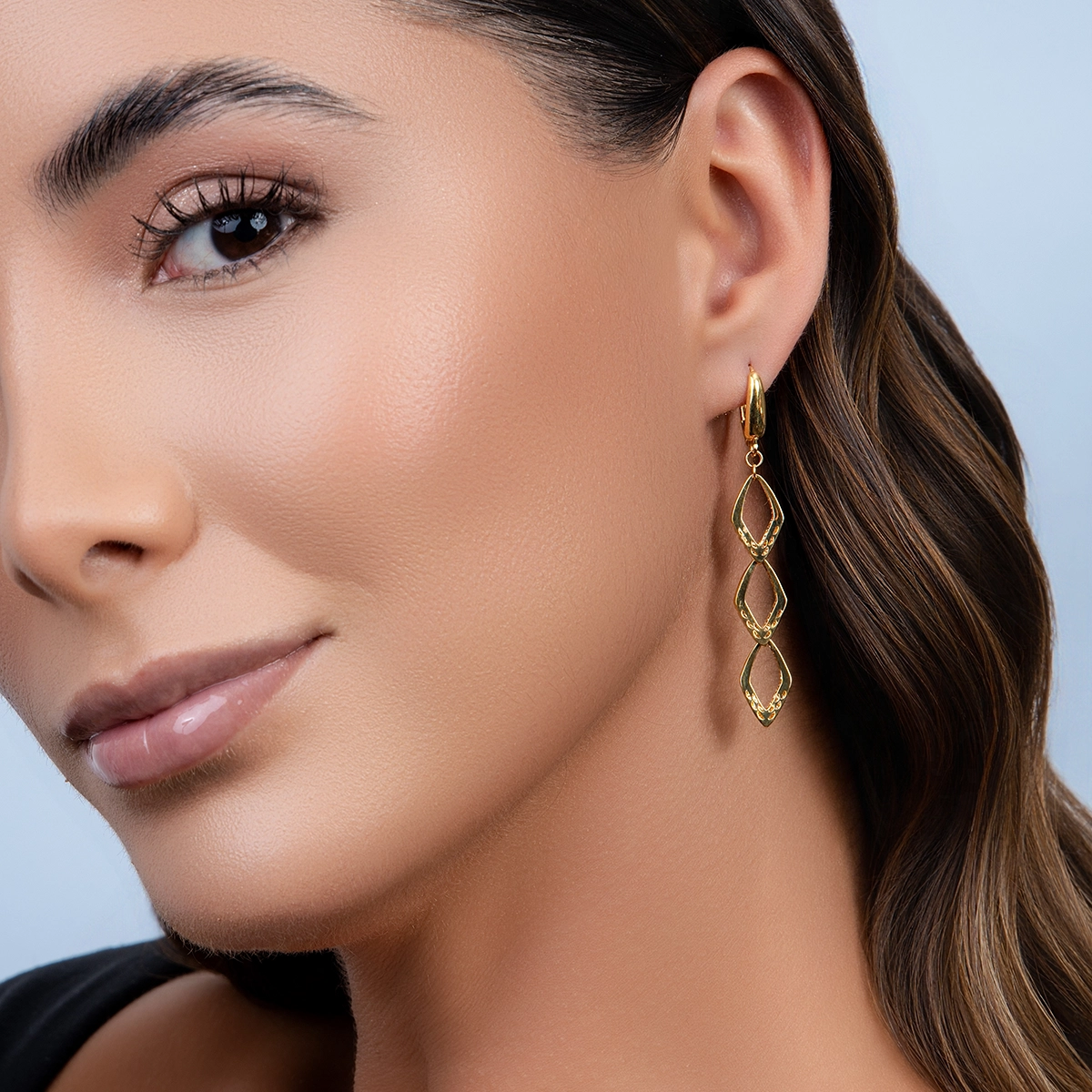 Aretes en oro amarillo de 18 Kilates con visos, Figuras geométricas