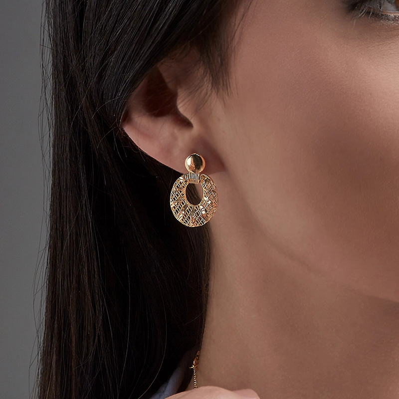 Aretes en oro amarillo de 18 Kilates con visos, Figuras geométricas