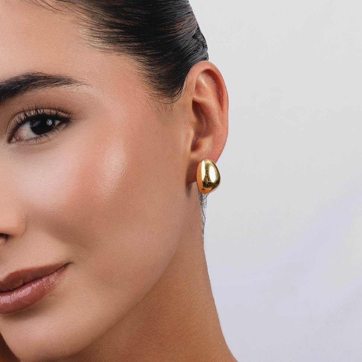 Aretes en oro amarillo de 18 Kilates, Lágrima