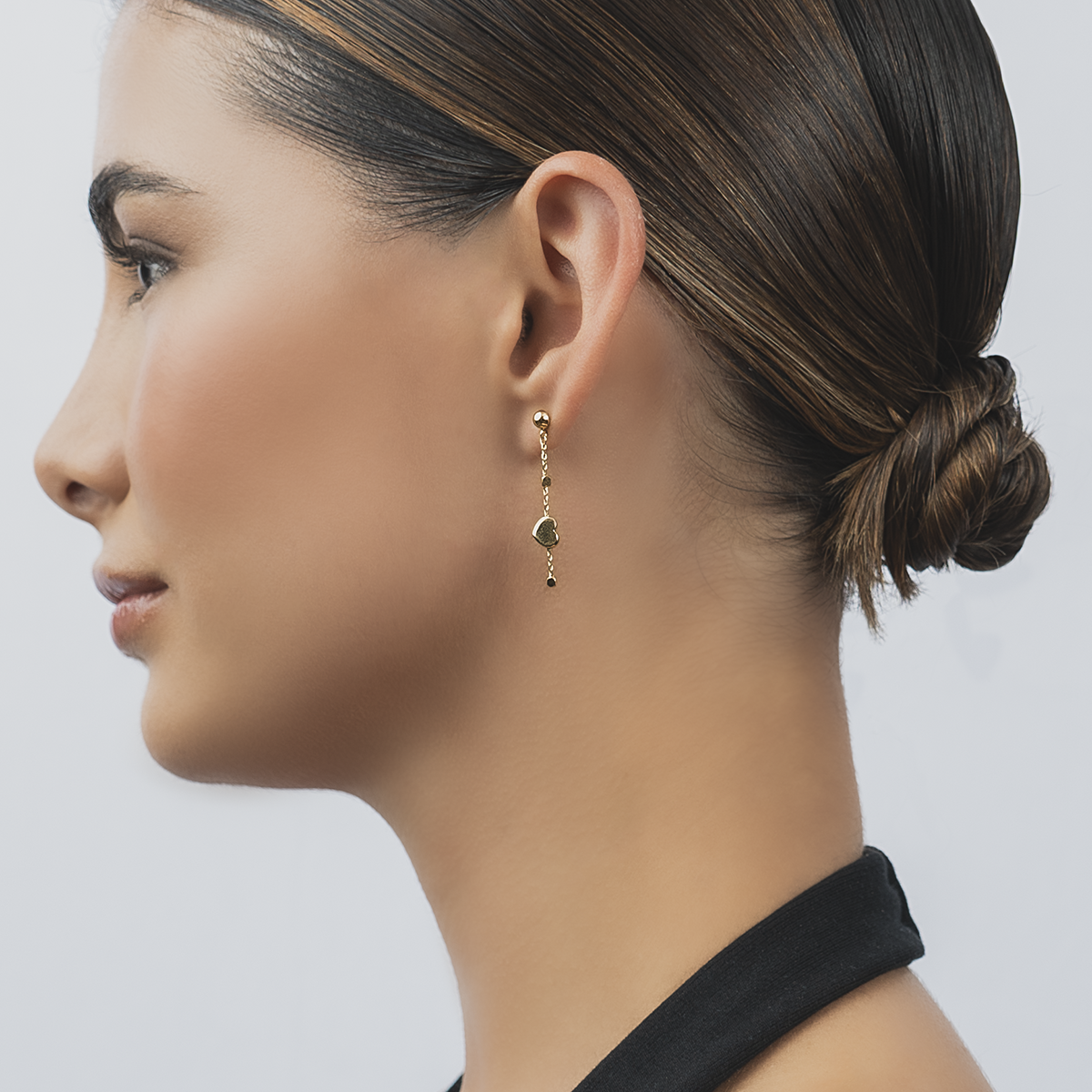 Aretes en oro amarillo de 18 Kilates, Corazón