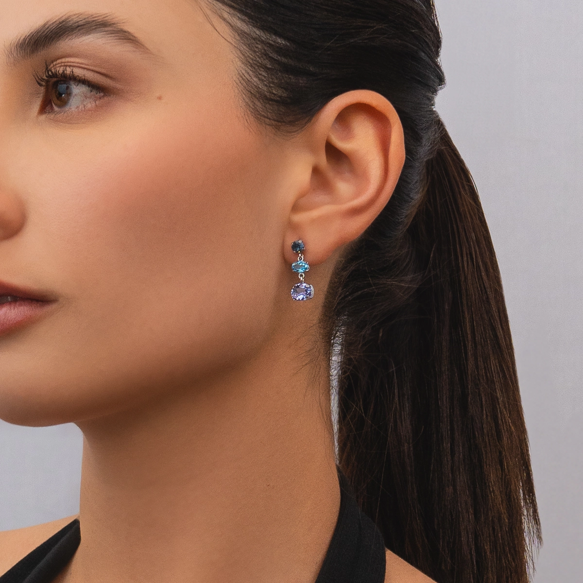 Aretes en plata Ley 925, con cristales, de la coleccion Sueños