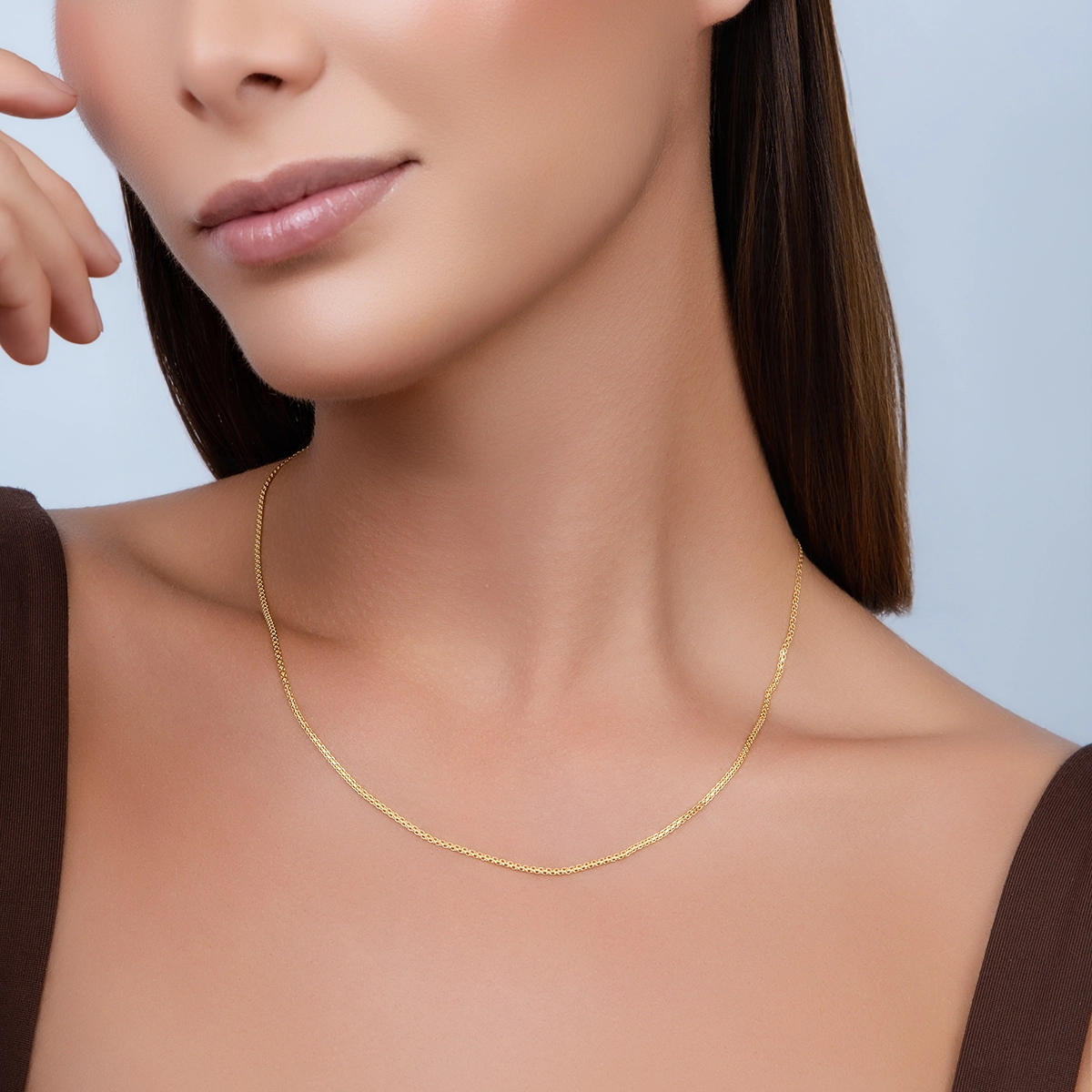 Cadena en oro amarillo de 18 Kilates satinado, 45 cm. de largo, 1.50 mm. de ancho