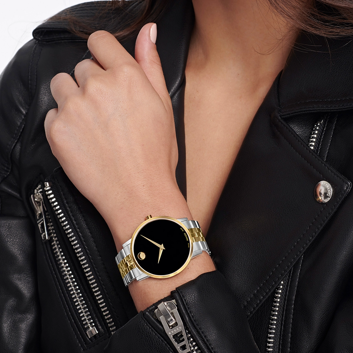 Reloj Movado análogo, para Hombre, tablero redondo colores negro y dorado, estilo sin números, pulso acero colores plateado y dorado