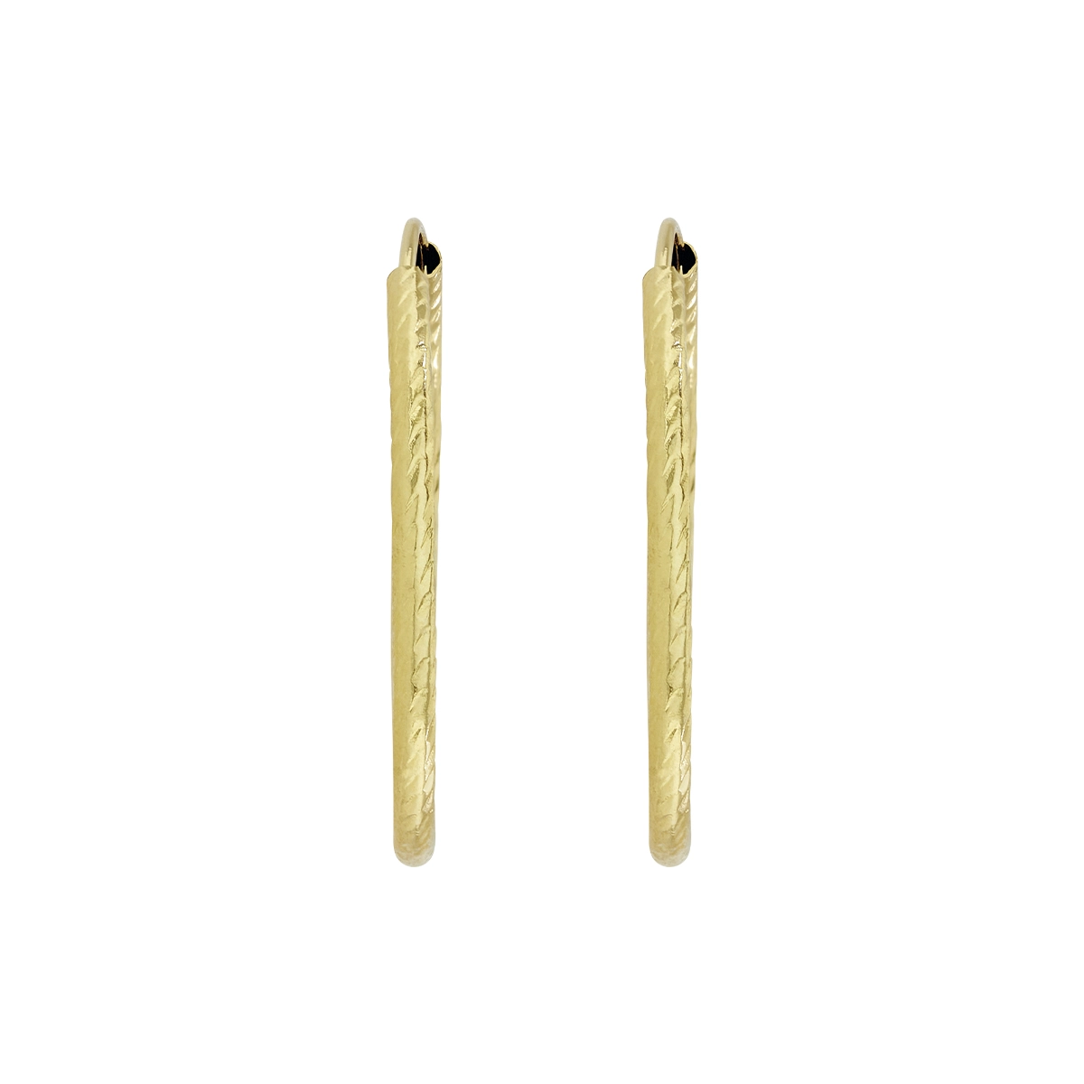 Candongas en oro amarillo de 18 Kilates con visos, Tubo, 1.50 mm. de ancho