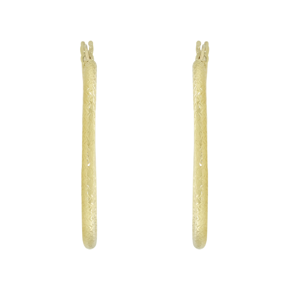Candongas en oro amarillo de 18 Kilates con visos, Tubo, 2 mm. de ancho