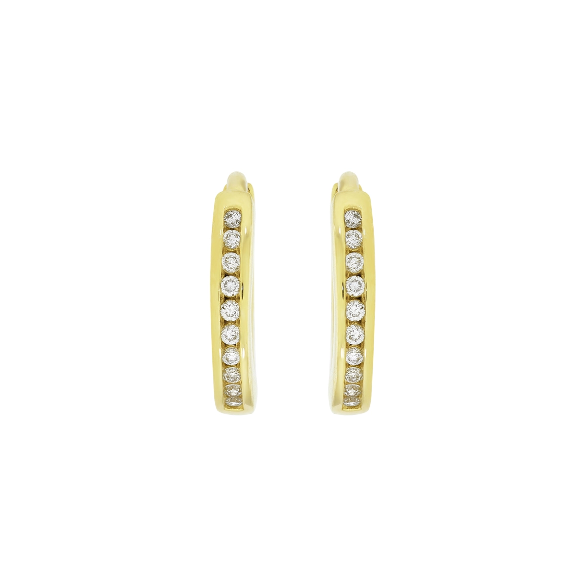 Candongas en oro amarillo de 18 Kilates, Plana, con diamantes de 0.10 Ct, 2 mm. de ancho