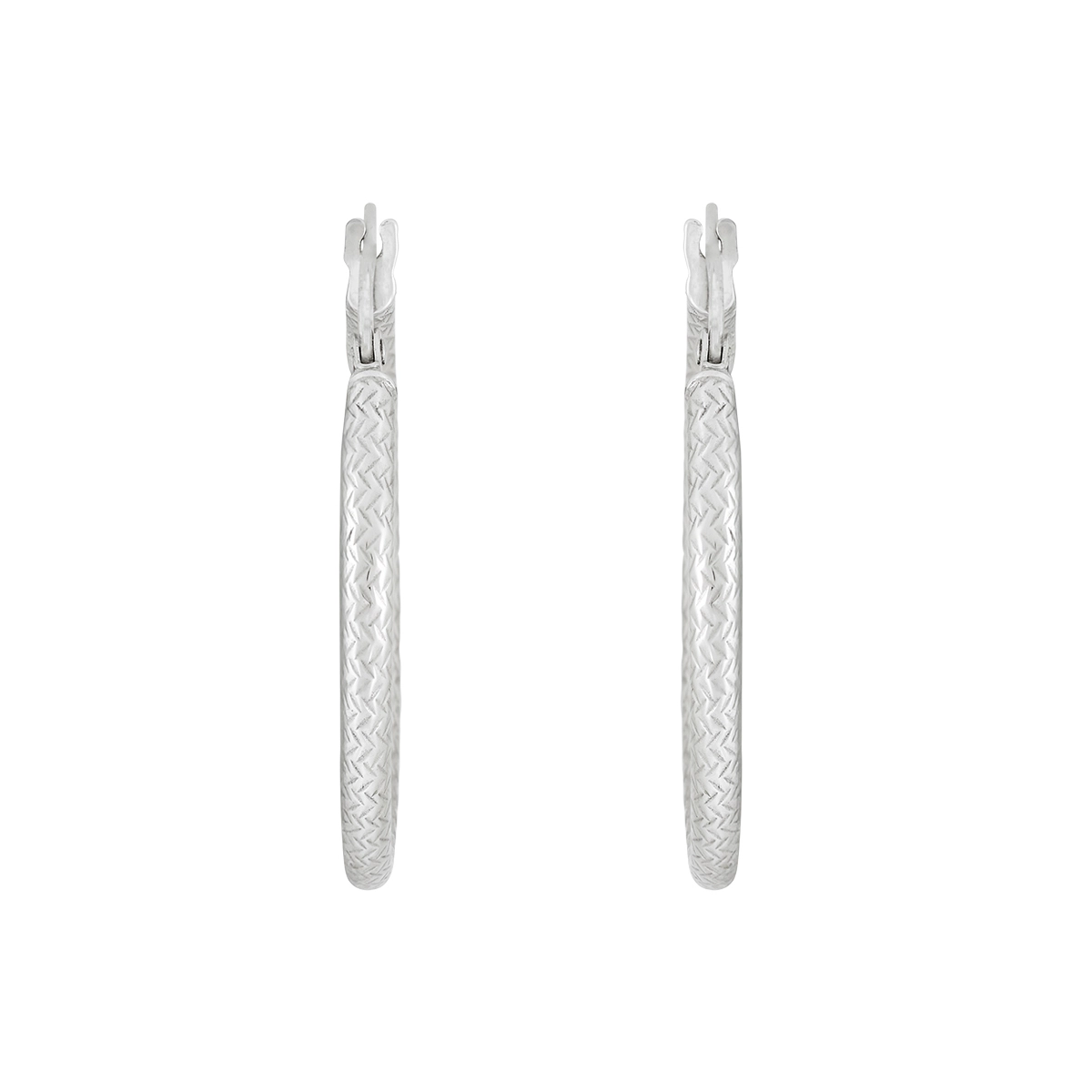 Candongas en oro blanco de 18 Kilates con visos, Tubo, 2 mm. de ancho