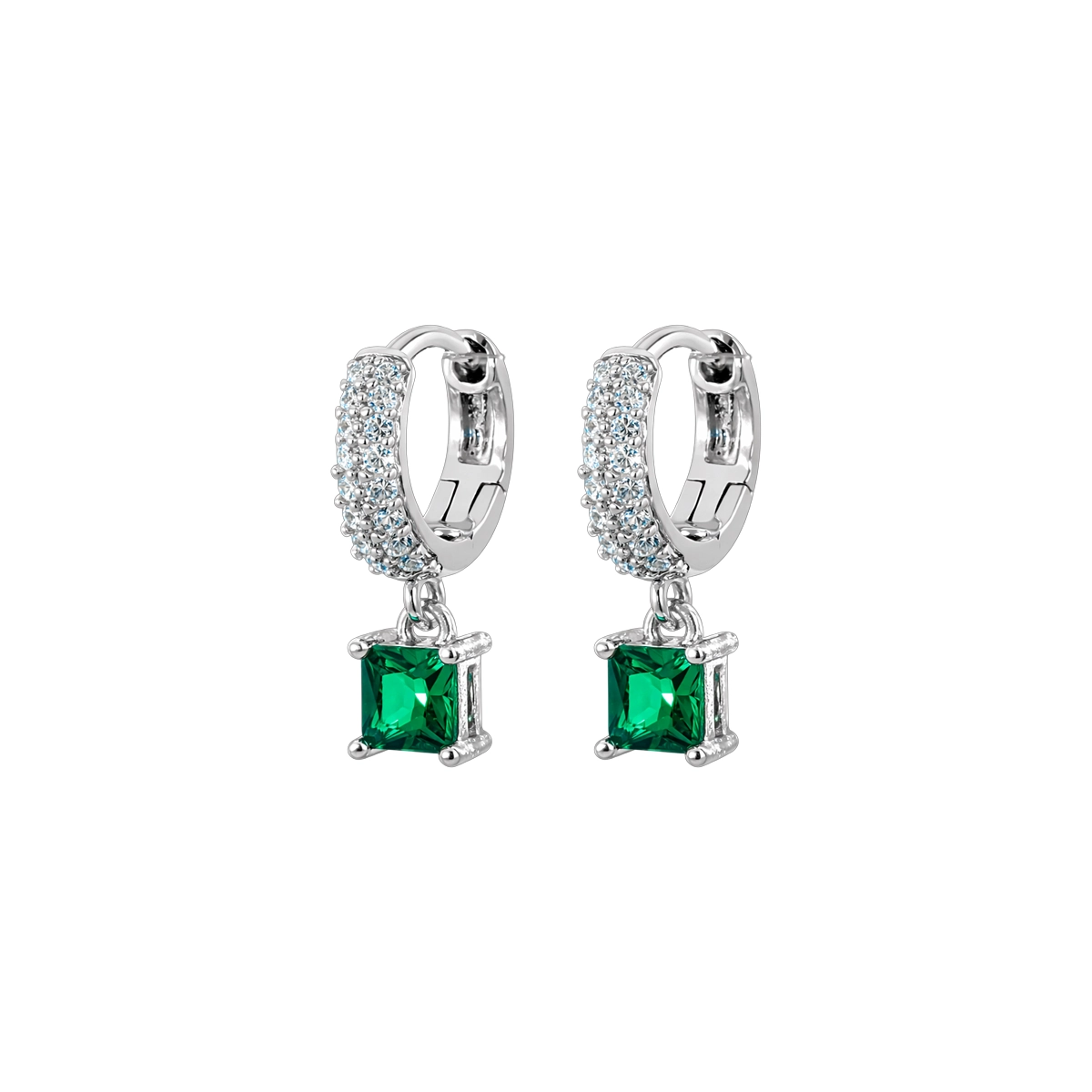 Candongas en plata Ley 925, 1/2 caña, con 2 zircones centrales y decoración en zircones, 3 mm. de ancho, de la coleccion Sueños