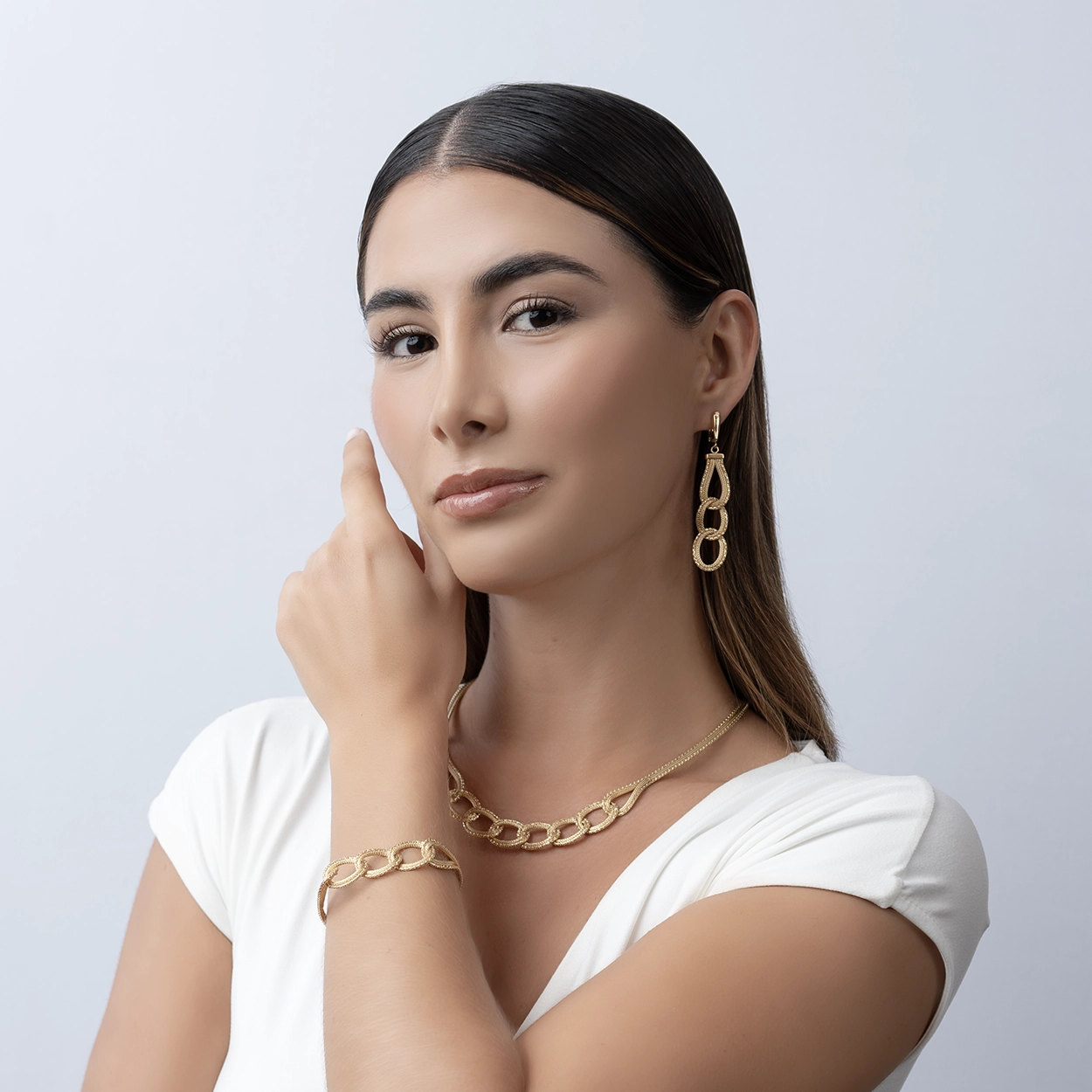 Gargantilla en oro amarillo de 18 Kilates con visos, Grumette, 45 cm. de largo, 4.50 mm. de ancho