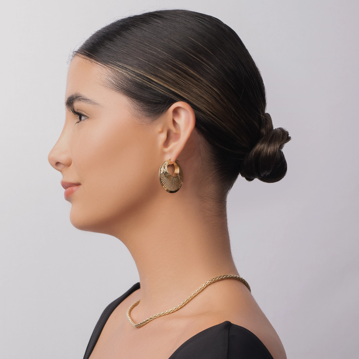 Gargantilla en oro amarillo de 18 Kilates, Espiga, 45 cm. de largo, 4 mm. de ancho