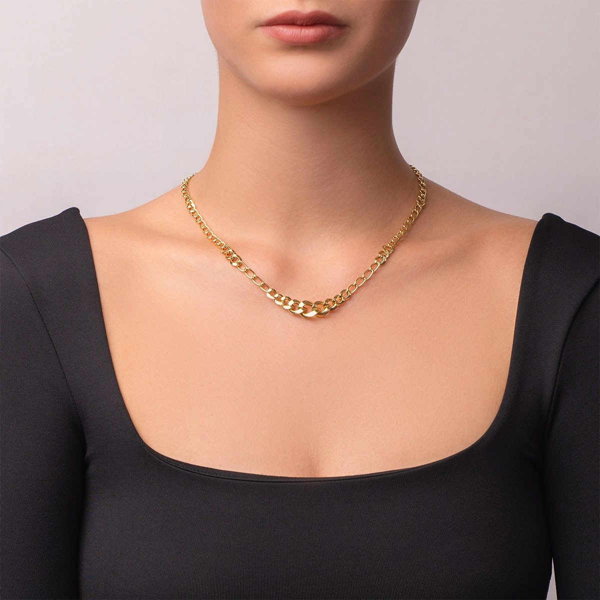 Gargantilla en oro amarillo de 18 Kilates, Degrade, 45 cm. de largo, 4.50 mm. de ancho
