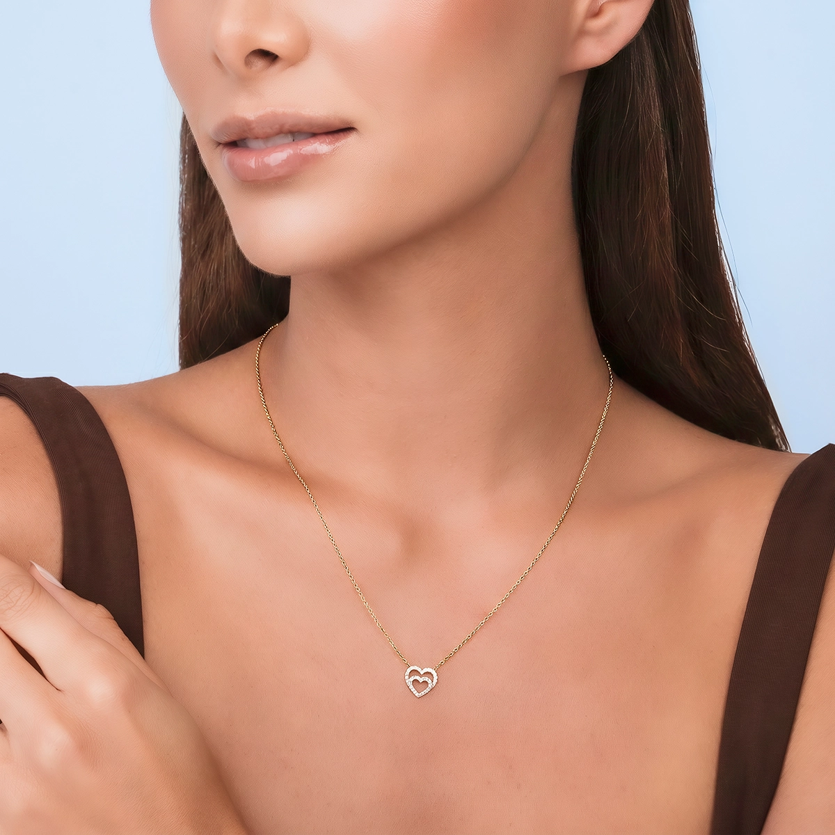 Gargantilla en oro amarillo de 18 Kilates, Corazón, con diamantes de 0.15 Ct, 40 cm. de largo, 1 mm. de ancho