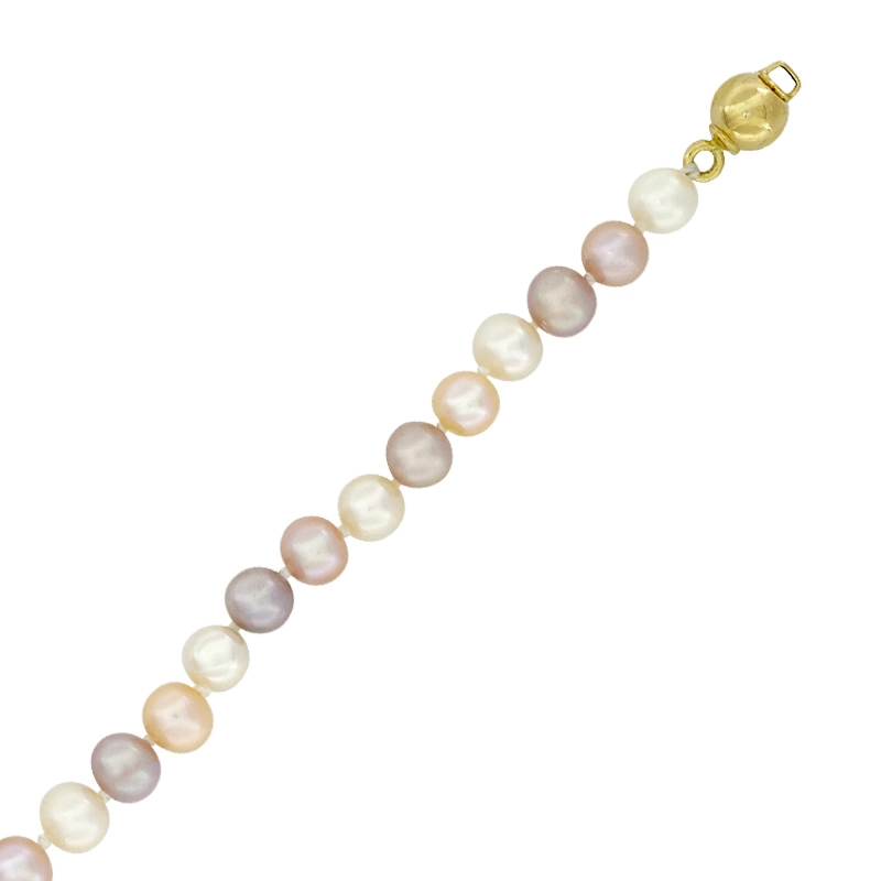 Pulsera con perlas de 5 mm de ancho aprox con broche en oro amarillo de 18 Kilates, 19 cm. de largo