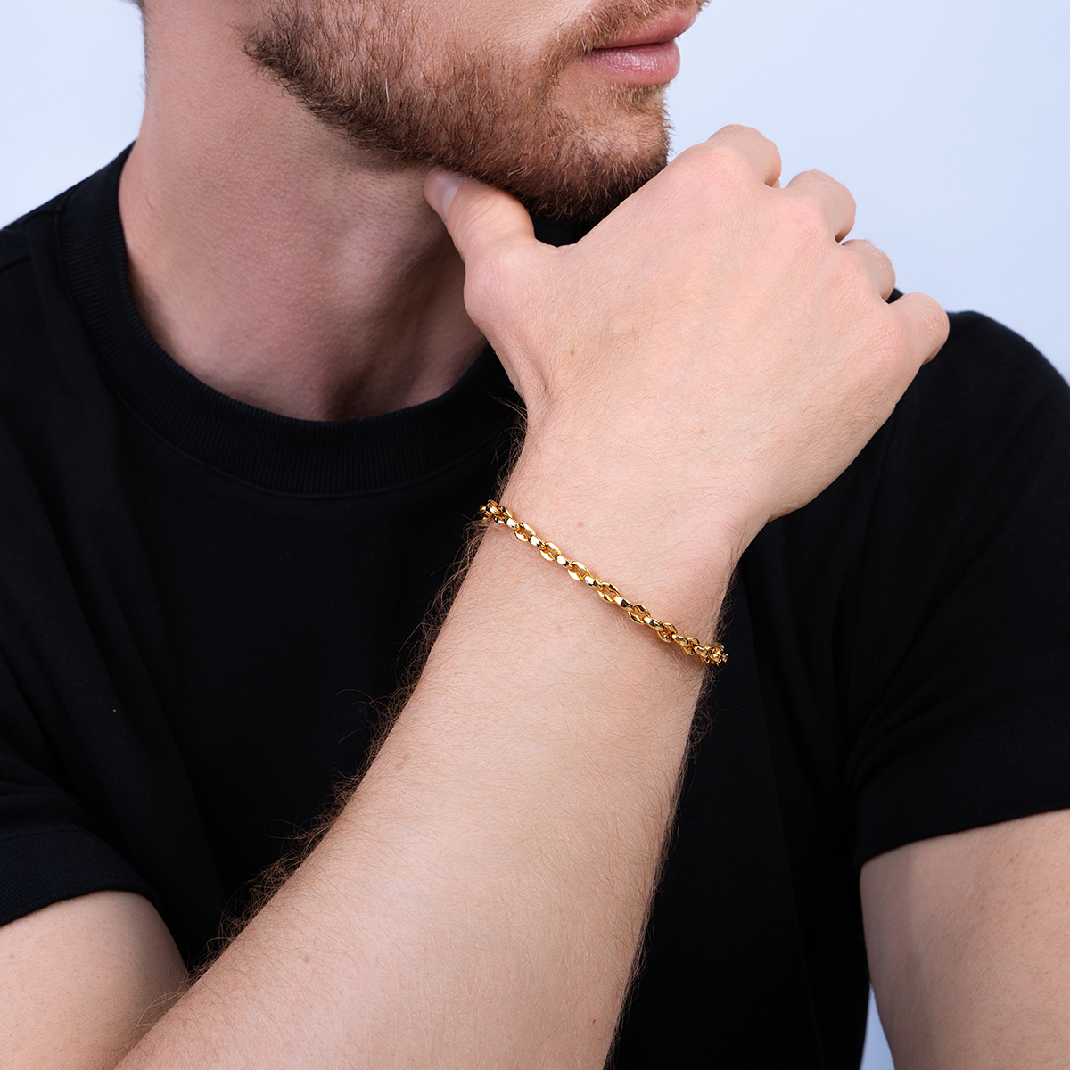Pulsera en oro amarillo de 18 Kilates, 20 cm. de largo, 4.50 mm. de ancho