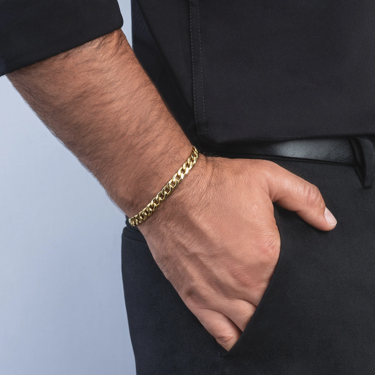 Pulsera en oro amarillo de 18 Kilates, 19 cm. de largo, 6.50 mm. de ancho