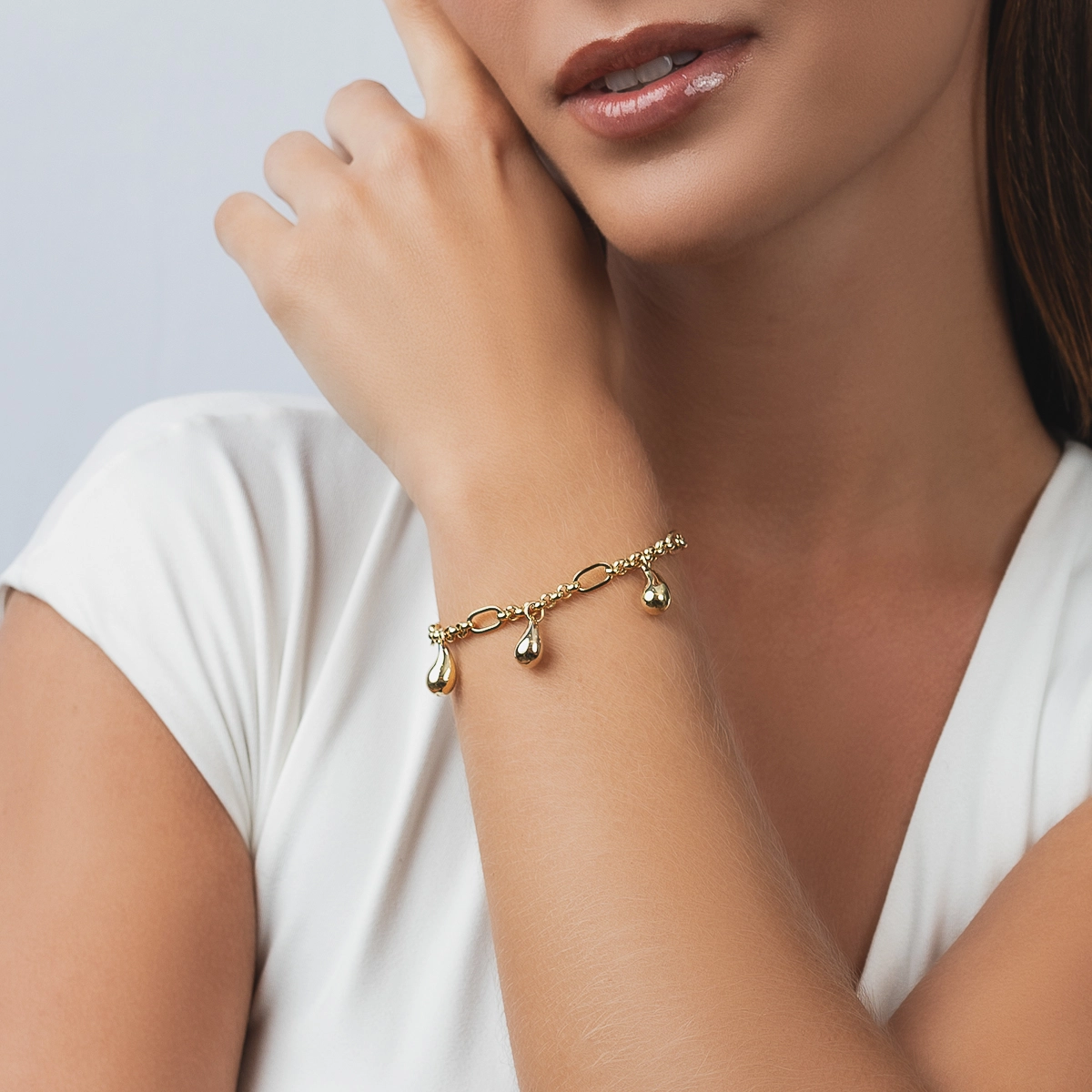 Pulsera en oro amarillo de 18 Kilates, 19 cm. de largo, 3.50 mm. de ancho